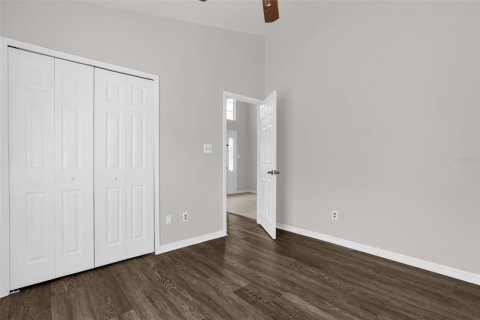House in Oviedo, Florida 3 bedrooms, 121.33 sq.m. № 2354410 - photo 19