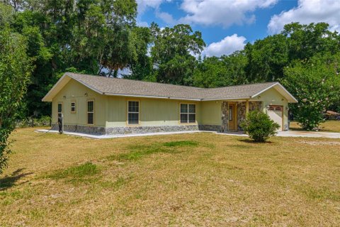 House in Anthony, Florida 3 bedrooms, 148.09 sq.m. № 1591210 - photo 1