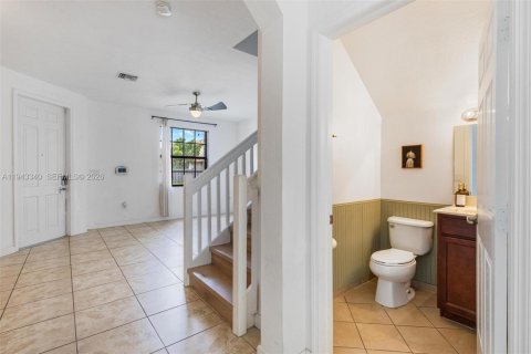Touwnhouse à vendre à Homestead, Floride: 3 chambres, 133.04 m2 № 1999592 - photo 17