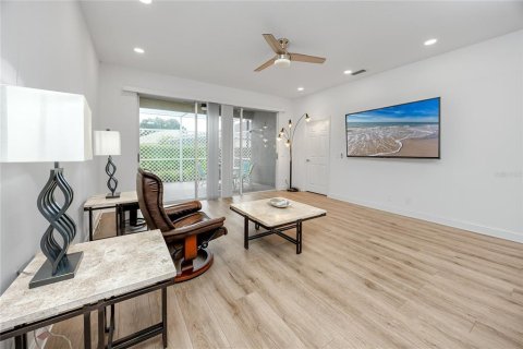 Villa ou maison à vendre à Palm Harbor, Floride: 3 chambres, 159.79 m2 № 1782579 - photo 18