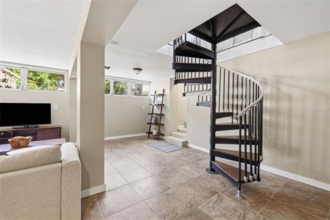 Villa ou maison à vendre à Tampa, Floride: 3 chambres, 149.76 m2 № 2151559 - photo 17