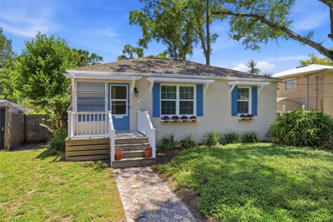 Villa ou maison à Tampa, Floride 3 chambres, 149.76 m2 № 2151559