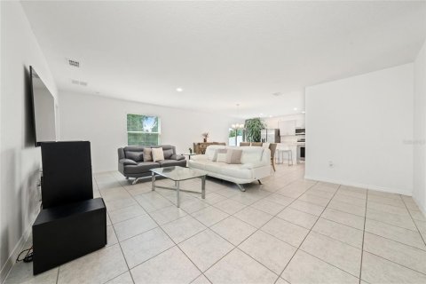 Casa en venta en Poinciana, Florida, 4 dormitorios, 178.56 m2 № 2381159 - foto 16