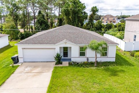 Casa en Poinciana, Florida 4 dormitorios, 178.56 m2 № 2381159