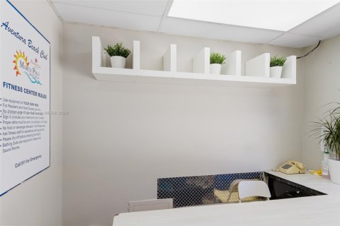 Condominio en venta en Sunny Isles Beach, Florida, 38.09 m2 № 2077315 - foto 13