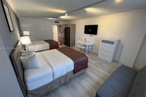Condominio en venta en Sunny Isles Beach, Florida, 38.09 m2 № 2077315 - foto 2