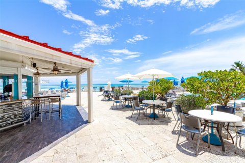 Condominio en venta en Sunny Isles Beach, Florida, 38.09 m2 № 2077315 - foto 30