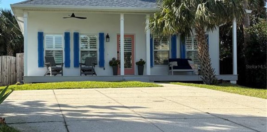 House in New Smyrna Beach, Florida 2 bedrooms, 121.52 sq.m. № 2391308