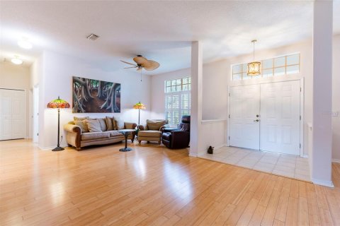 House in Gibsonton, Florida 3 bedrooms, 242.47 sq.m. № 1746339 - photo 11
