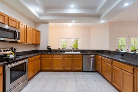 House in Gibsonton, Florida 3 bedrooms, 242.47 sq.m. № 1746339 - photo 19