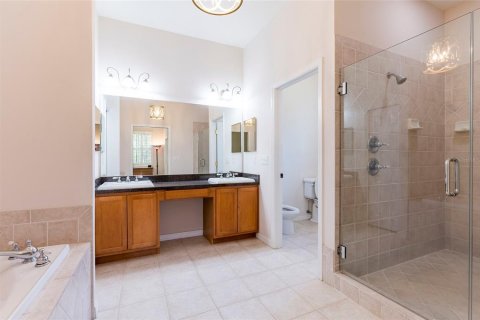House in Gibsonton, Florida 3 bedrooms, 242.47 sq.m. № 1746339 - photo 7