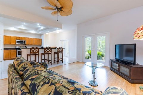 House in Gibsonton, Florida 3 bedrooms, 242.47 sq.m. № 1746339 - photo 15