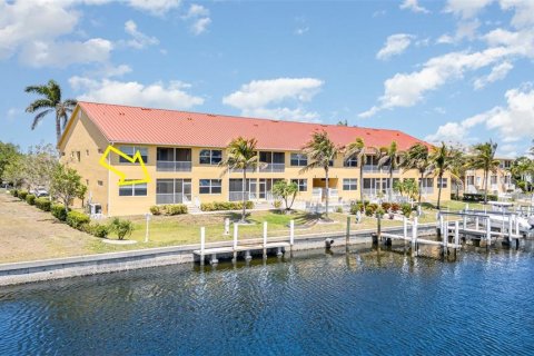 Copropriété à vendre à Punta Gorda, Floride: 3 chambres, 147.34 m2 № 1650178 - photo 2