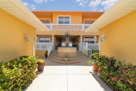Copropriété à vendre à Punta Gorda, Floride: 3 chambres, 147.34 m2 № 1650178 - photo 26