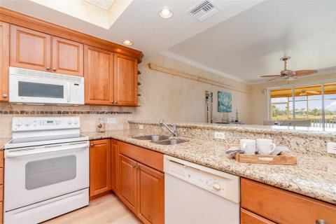Copropriété à vendre à Punta Gorda, Floride: 3 chambres, 147.34 m2 № 1650178 - photo 7