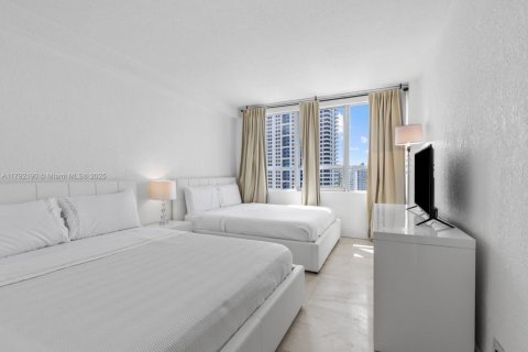Condo in Miami Beach, Florida, 2 bedrooms  № 1957486 - photo 9