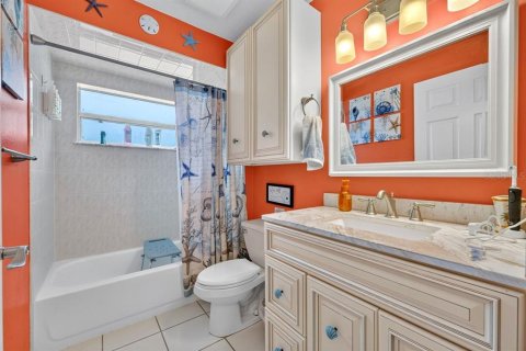Villa ou maison à vendre à Palm Coast, Floride: 3 chambres, 151.43 m2 № 2310923 - photo 19
