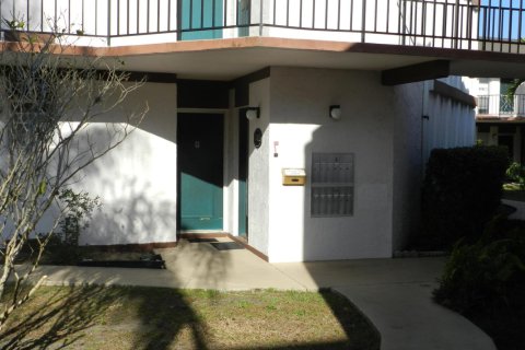 Copropriété à vendre à Royal Palm Beach, Floride: 1 chambre, 72.46 m2 № 2077512 - photo 3