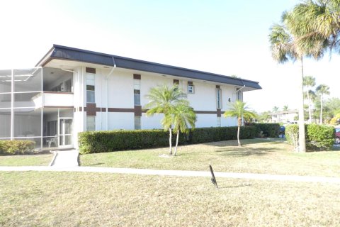 Copropriété à vendre à Royal Palm Beach, Floride: 1 chambre, 72.46 m2 № 2077512 - photo 19