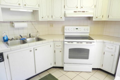 Copropriété à vendre à Royal Palm Beach, Floride: 1 chambre, 72.46 m2 № 2077512 - photo 4
