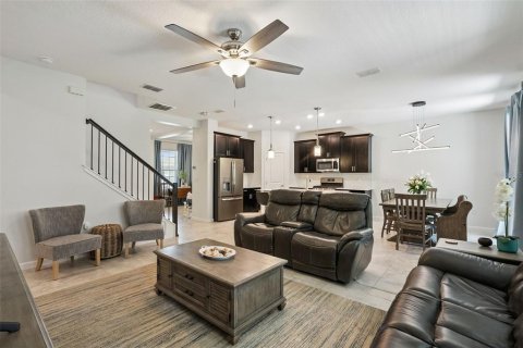 Villa ou maison à vendre à Mount Dora, Floride: 5 chambres, 242.47 m2 № 2138571 - photo 3