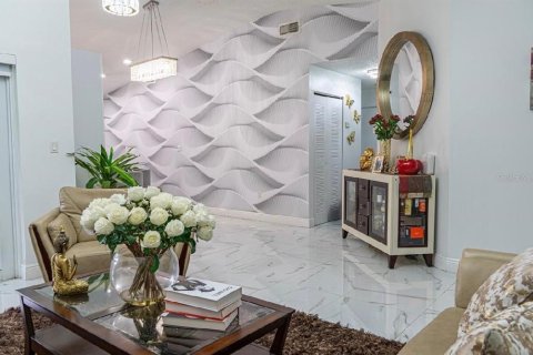 Villa ou maison à vendre à Hialeah, Floride: 3 chambres, 120.59 m2 № 2215069 - photo 7