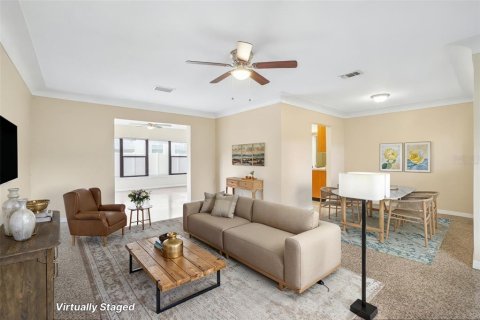 House in Clearwater, Florida 3 bedrooms, 142.7 sq.m. № 2215403 - photo 3