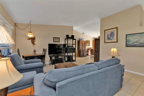 Casa en venta en Port Charlotte, Florida, 3 dormitorios, 152.45 m2 № 1614949 - foto 5