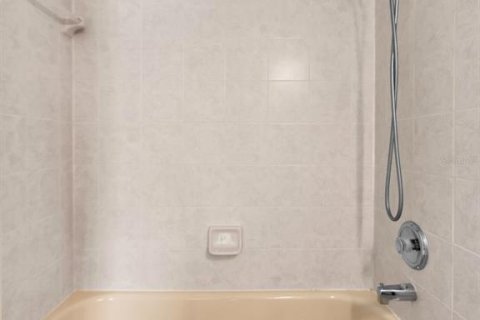 Снять в аренду таунхаус в Ларго, Флорида 5 комнат, 111.95м2, № 1825388 - фото 21