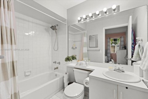 Touwnhouse à vendre à Hypoluxo, Floride: 2 chambres, 104.79 m2 № 2174445 - photo 20