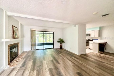 Townhouse in Ormond Beach, Florida 3 bedrooms, 135.54 sq.m. № 2213270 - photo 12