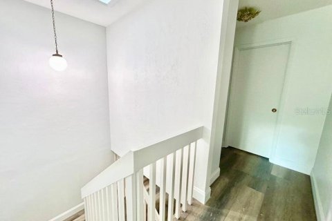 Townhouse in Ormond Beach, Florida 3 bedrooms, 135.54 sq.m. № 2213270 - photo 8