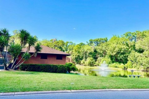 Townhouse in Ormond Beach, Florida 3 bedrooms, 135.54 sq.m. № 2213270 - photo 26