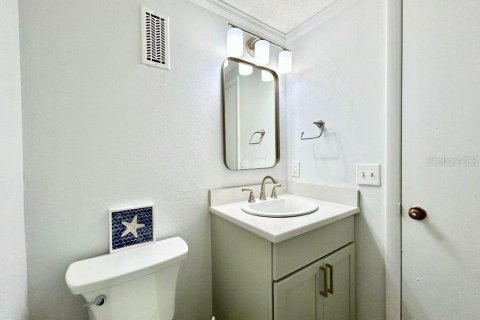Townhouse in Ormond Beach, Florida 3 bedrooms, 135.54 sq.m. № 2213270 - photo 10