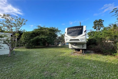 House in Boynton Beach, Florida 2 bedrooms, 90.12 sq.m. № 2071645 - photo 20