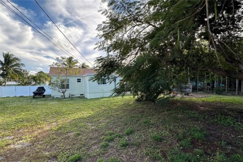 House in Boynton Beach, Florida 2 bedrooms, 90.12 sq.m. № 2071645 - photo 18