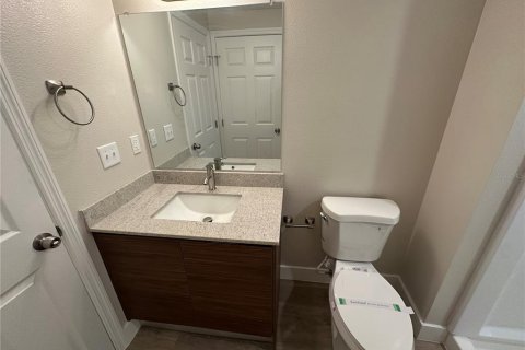 Condo in Orlando, Florida, 1 bedroom № 2205408 - photo 17