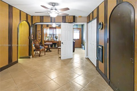 Villa ou maison à vendre à Homestead, Floride: 3 chambres, 196.21 m2 № 2008017 - photo 9