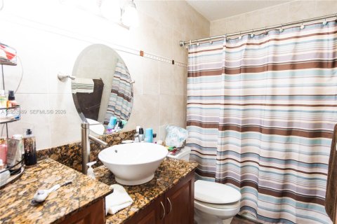 Villa ou maison à vendre à Homestead, Floride: 3 chambres, 196.21 m2 № 2008017 - photo 25