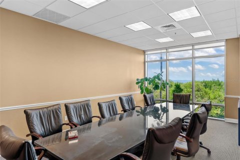 Commercial property in Tampa, Florida 699.83 sq.m. № 2195440 - photo 5