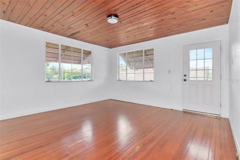 Villa ou maison à vendre à Tampa, Floride: 2 chambres, 67.73 m2 № 1907188 - photo 3