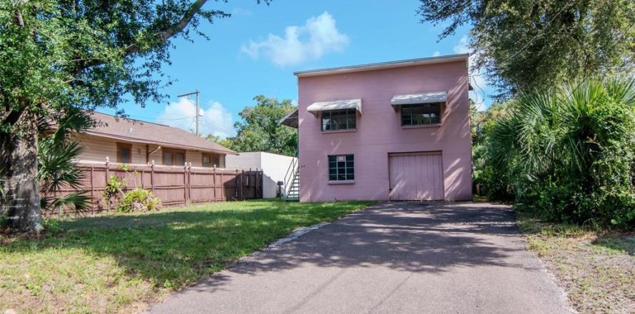 Villa ou maison à Tampa, Floride 2 chambres, 67.73 m2 № 1907188