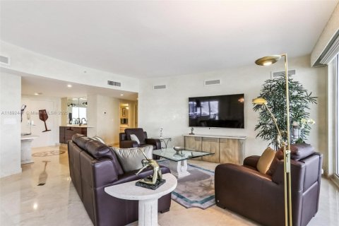 Copropriété à vendre à Miami Beach, Floride: 3 chambres, 247.12 m2 № 1945444 - photo 7