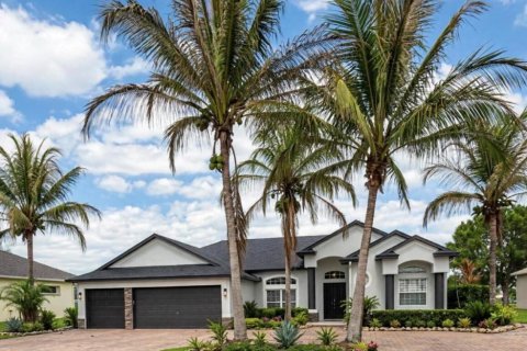 Villa ou maison à vendre à St. Lucie, Floride: 4 chambres, 222.22 m2 № 2378414 - photo 3