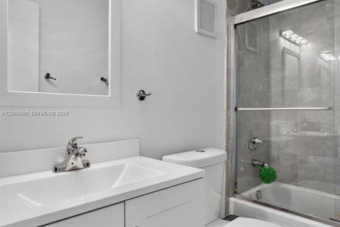 Adosado en alquiler en Weston, Florida, 3 dormitorios, 181.16 m2 № 2262697 - foto 26