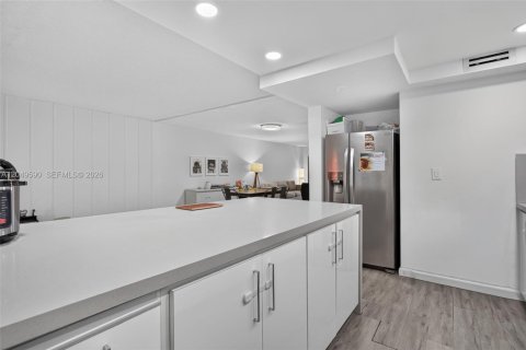 Adosado en alquiler en Weston, Florida, 3 dormitorios, 181.16 m2 № 2262697 - foto 21