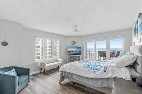 Copropriété à vendre à Daytona Beach Shores, Floride: 3 chambres, 164.99 m2 № 2228487 - photo 14