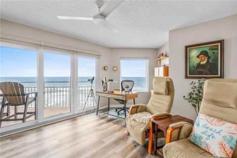 Copropriété à vendre à Daytona Beach Shores, Floride: 3 chambres, 164.99 m2 № 2228487 - photo 29