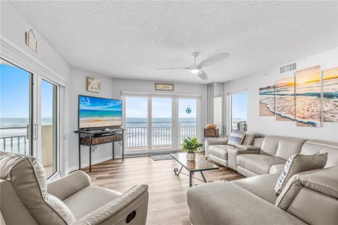 Copropriété à vendre à Daytona Beach Shores, Floride: 3 chambres, 164.99 m2 № 2228487 - photo 5