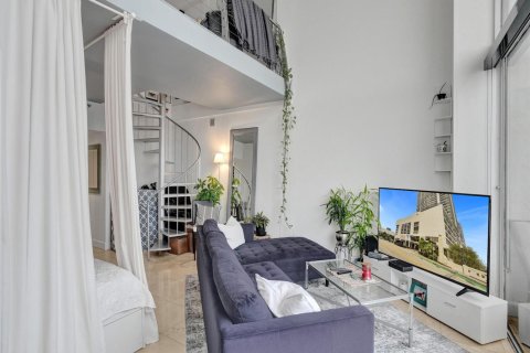 Condominio en venta en Miami, Florida, 1 dormitorio, 86.4 m2 № 2180738 - foto 6